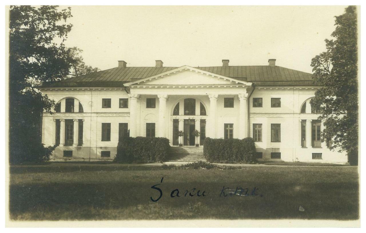 Hotel Saku Mois & Saku Manor Extérieur photo